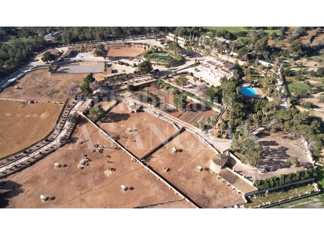 11 makuuhuone Huvila myytävänä paikassa Sant Rafael de Sa Creu, Sant Antoni de Portmany mukana uima-altaan 
autotalli - 35 000 000 € (Ref: 10014895)