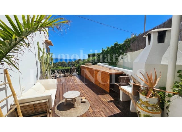 2 sypialnia Dom szeregowy na sprzedaż w La Siesta, Santa Eulalia / Santa Eularia - 1 650 000 € (Ref: 10014896)
