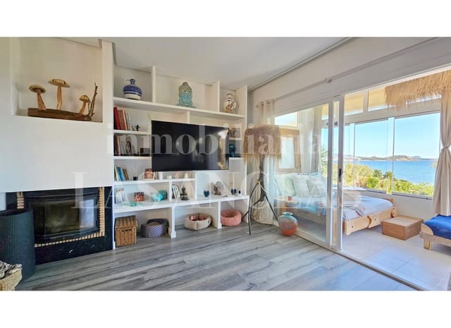 2 sypialnia Dom szeregowy na sprzedaż w La Siesta, Santa Eulalia / Santa Eularia - 1 650 000 € (Ref: 10014896)