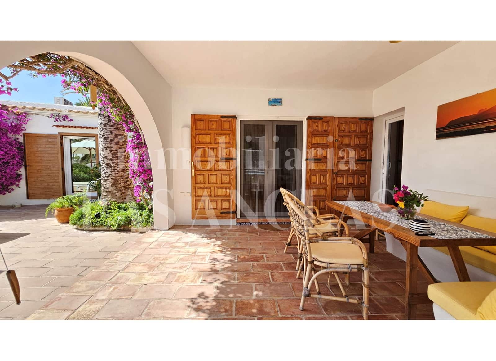 3 bedroom Villa for sale in Ibiza / Eivissa town with pool garage - € 1,850,000 (Ref: 10019495)