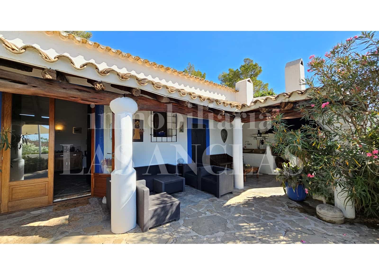 4 sovrum Finca/Hus på landet till salu i Sant Llorenc de Balafia med pool - 2 190 000 € (Ref: 10019784)