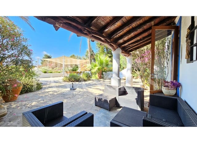 4 sovrum Finca/Hus på landet till salu i Sant Llorenç de Balafia, Sant Joan de Labritja med pool - 2 190 000 € (Ref: 10019784)