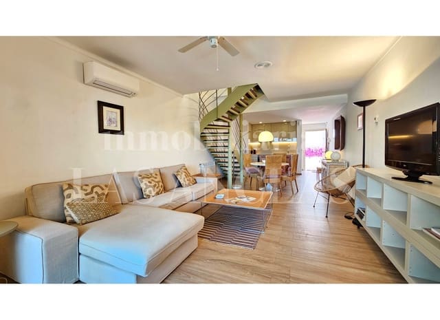 2 chambre Villa/Maison Mitoyenne à vendre à Talamanca, Ibiza ville avec piscine - 795 000 € (Ref: 10023350)