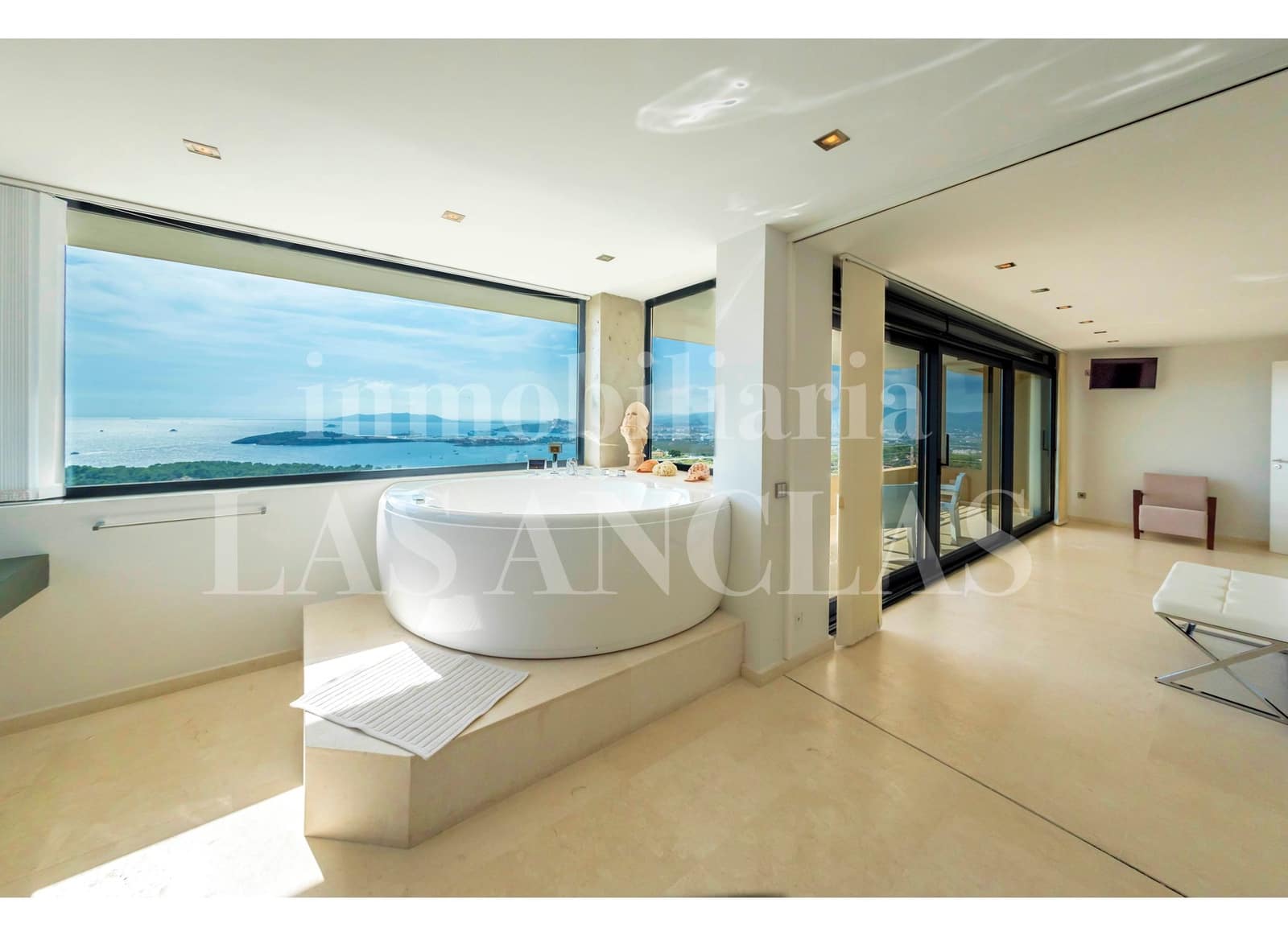 4 quarto Moradia para venda em Talamanca com piscina - 10 900 000 € (Ref: 10026149)