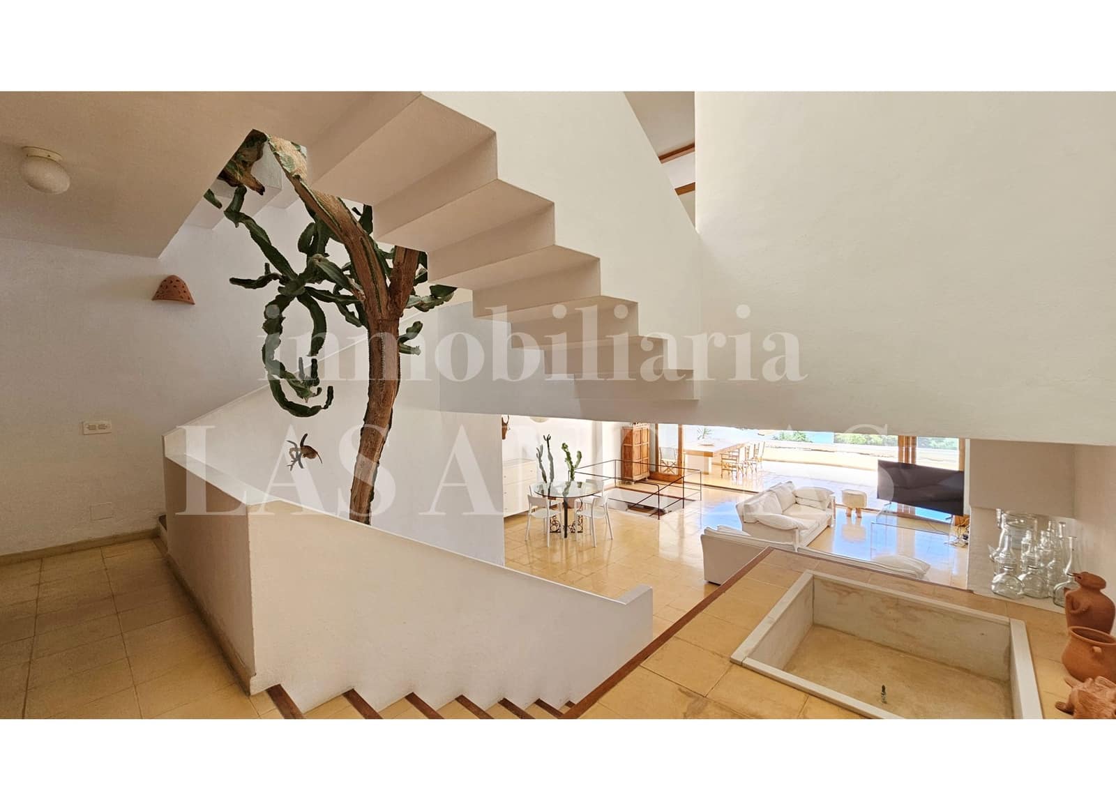 3 Zimmer Reihenhaus zu verkaufen in Nuestra Senora de Jesus mit Pool - 2.200.000 € (Ref: 10054483)