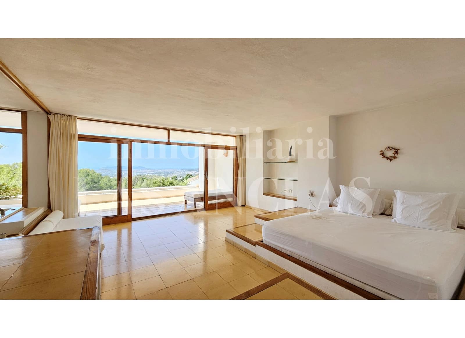 3 Zimmer Reihenhaus zu verkaufen in Nuestra Senora de Jesus mit Pool - 2.200.000 € (Ref: 10054483)