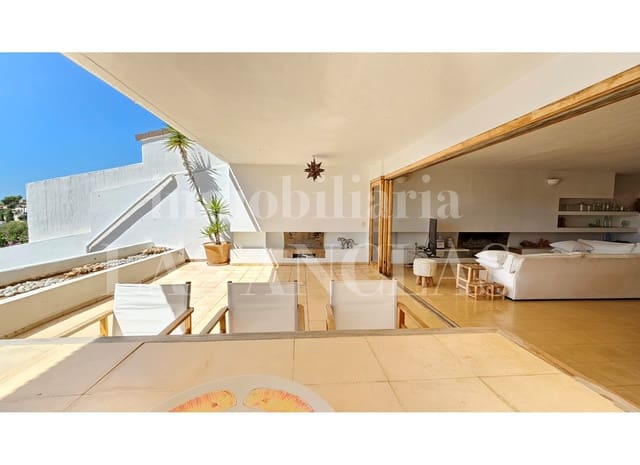 3 quarto Moradia em Banda para venda em Nuestra Señora de Jesus, Santa Eulalia / Santa Eularia com piscina - 2 200 000 € (Ref: 10054483)