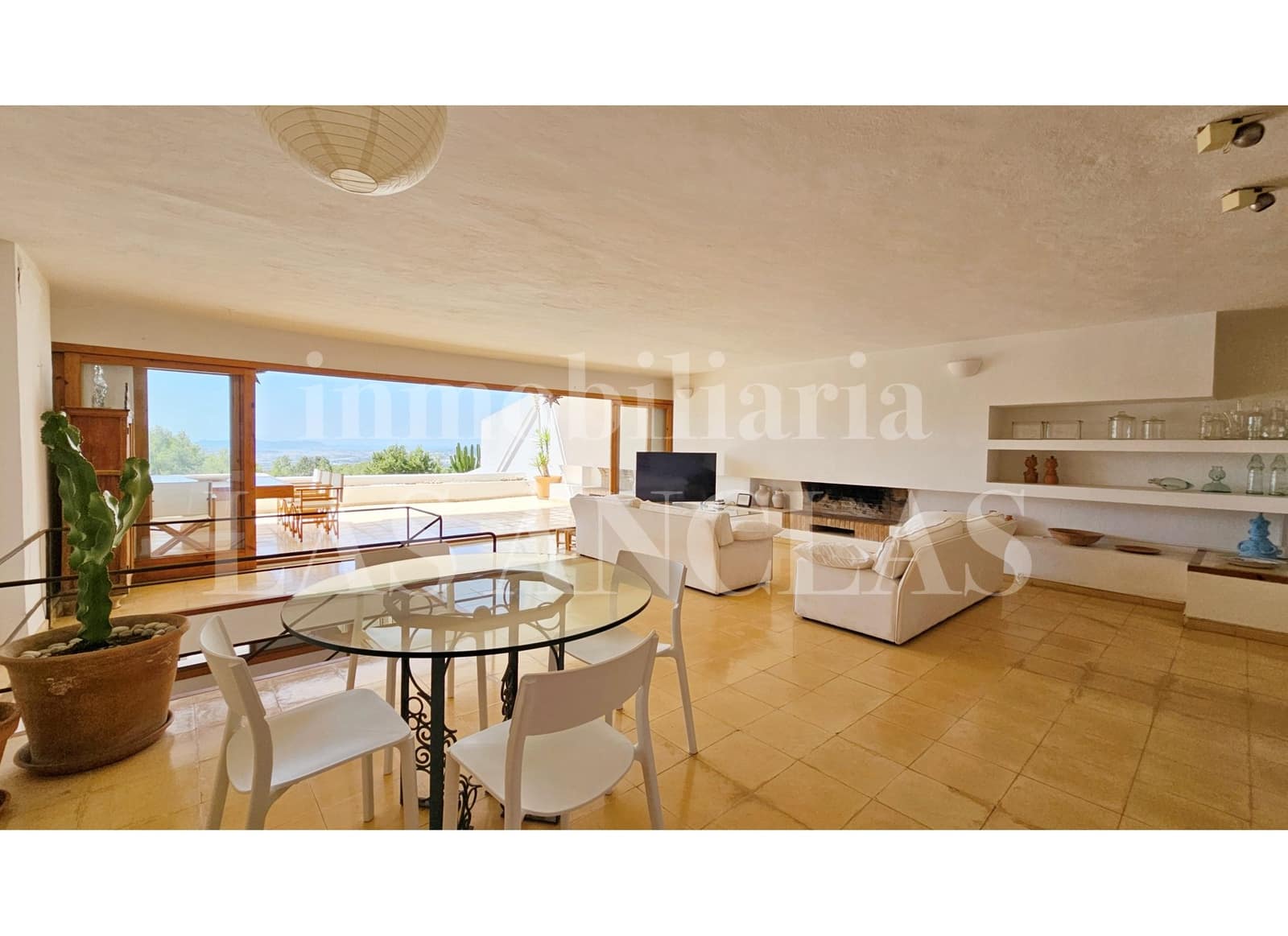 3 Zimmer Reihenhaus zu verkaufen in Nuestra Senora de Jesus mit Pool - 2.200.000 € (Ref: 10054483)