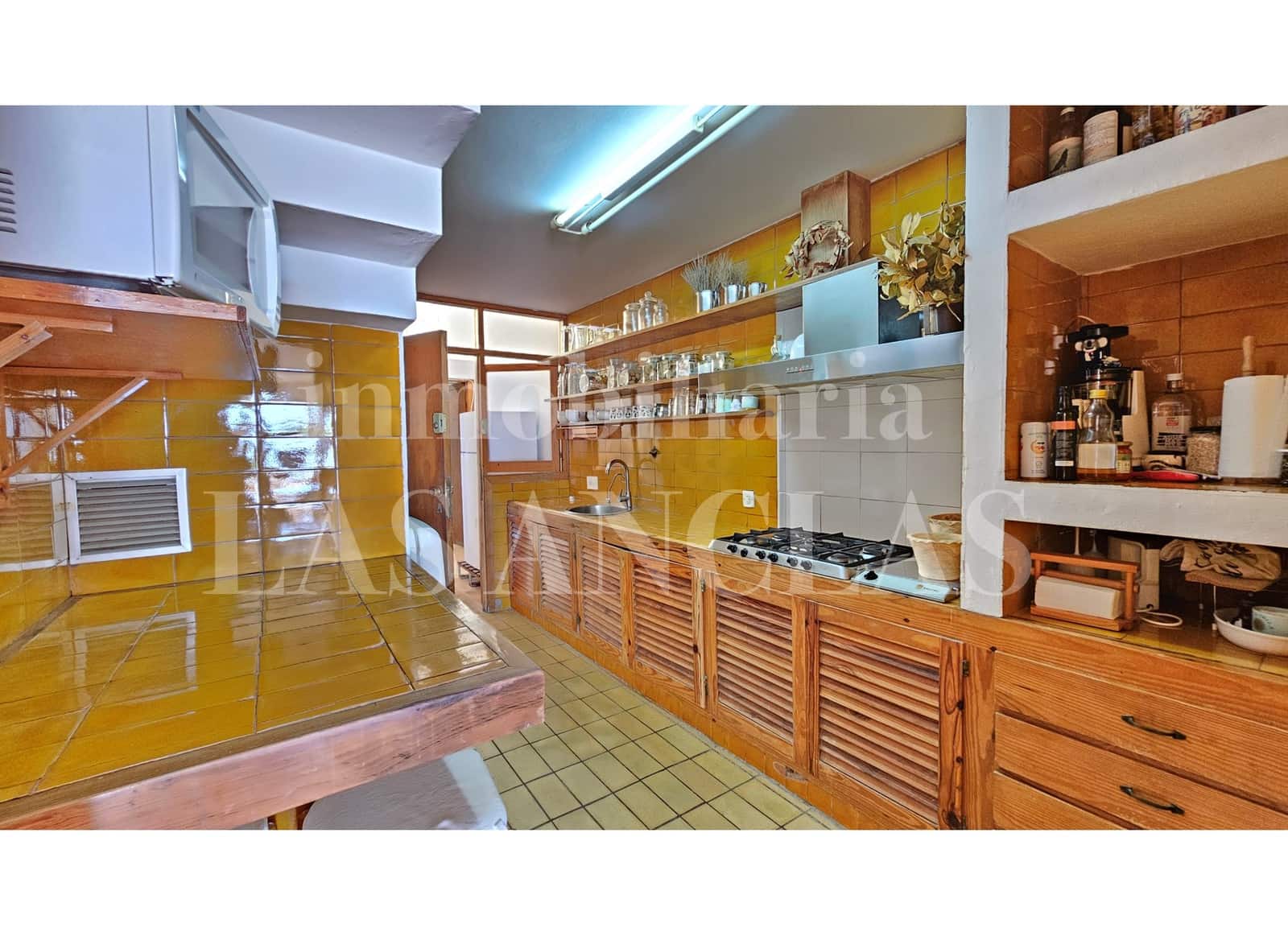 3 Zimmer Reihenhaus zu verkaufen in Nuestra Senora de Jesus mit Pool - 2.200.000 € (Ref: 10054483)