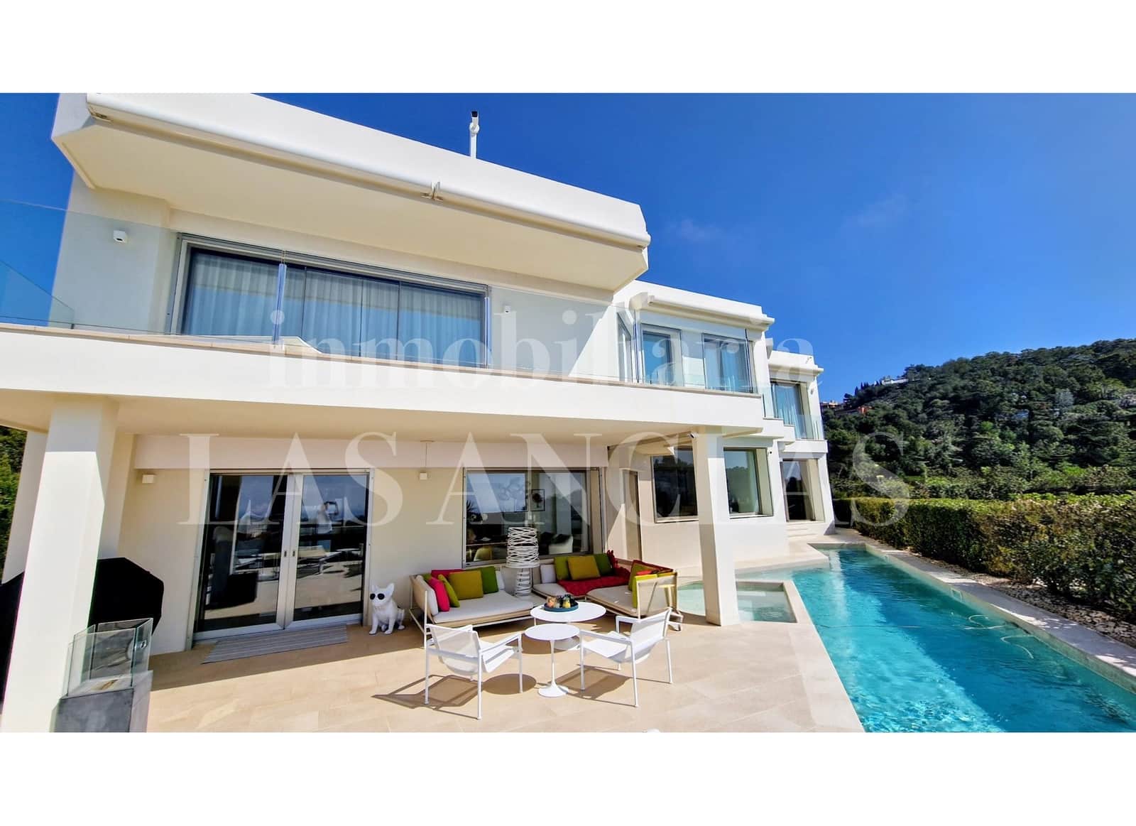 4 slaapkamer Villa te koop in Talamanca met zwembad garage - € 4.700.000 (Ref: 10073325)