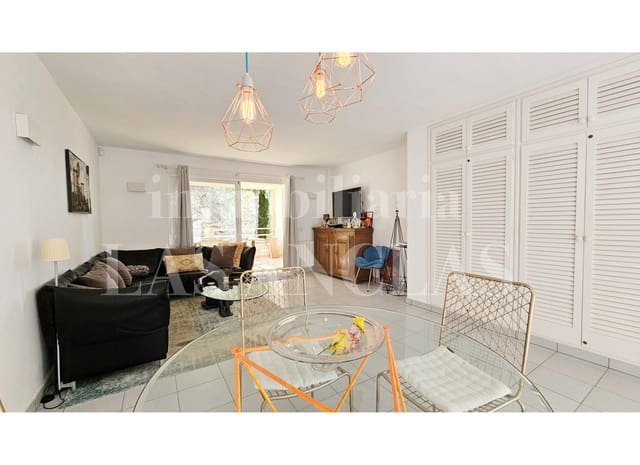 3 makuuhuone Huvila myytävänä paikassa Nuestra Señora de Jesus, Santa Eulalia / Santa Eularia mukana uima-altaan 
autotalli - 1 750 000 € (Ref: 10081540)