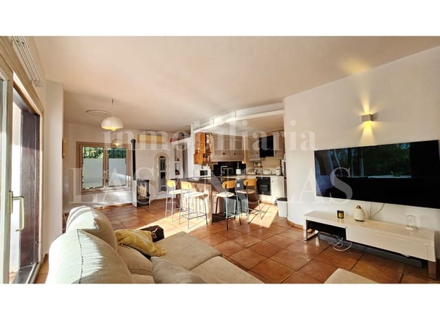 2 sovrum Lägenhet till salu i Talamanca, Ibiza stad med pool garage - 695 000 € (Ref: 10088603)