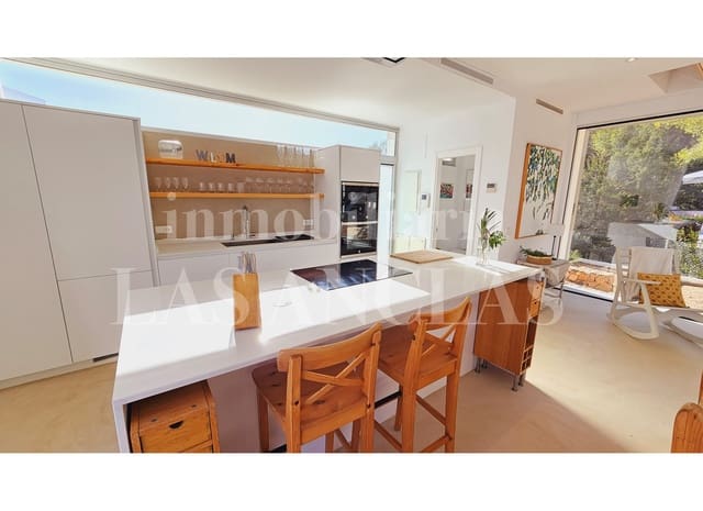 4 makuuhuone Huvila myytävänä paikassa Sant Carles de Peralta, Santa Eulalia / Santa Eularia mukana uima-altaan 
autotalli - 2 380 000 € (Ref: 10093969)