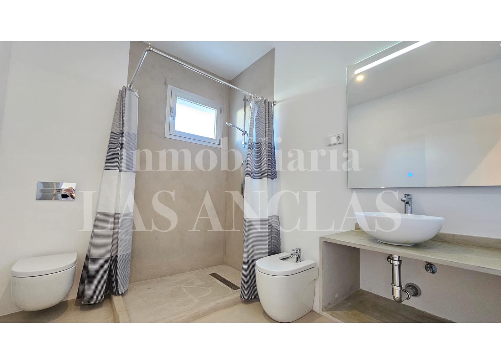 4 makuuhuone Huvila myytävänä paikassa Sant Carles de Peralta mukana uima-altaan 
autotalli - 2 380 000 € (Ref: 10093969)
