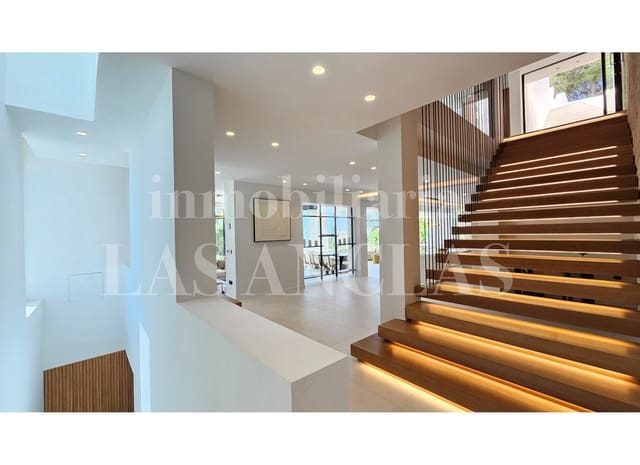 7 chambre Villa/Maison à vendre à Nuestra Señora de Jesus, Santa Eulalia / Santa Eularia avec piscine garage - 6 990 000 € (Ref: 10094643)