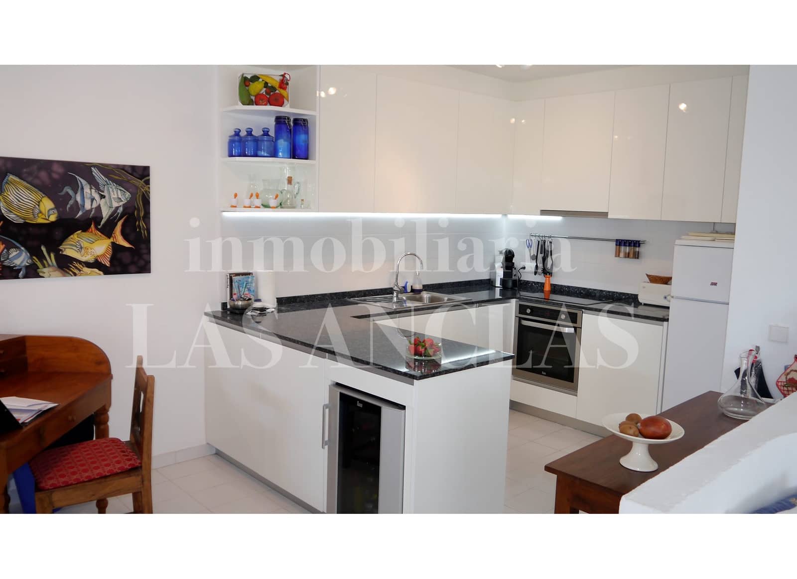 3 sovrum Radhus till salu i Roca Llisa med pool - 1 495 000 € (Ref: 10099398)