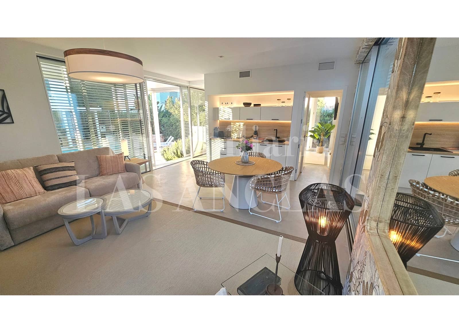 3 sovrum Villa till salu i Cala Llenya med pool garage - 2 750 000 € (Ref: 10101050)