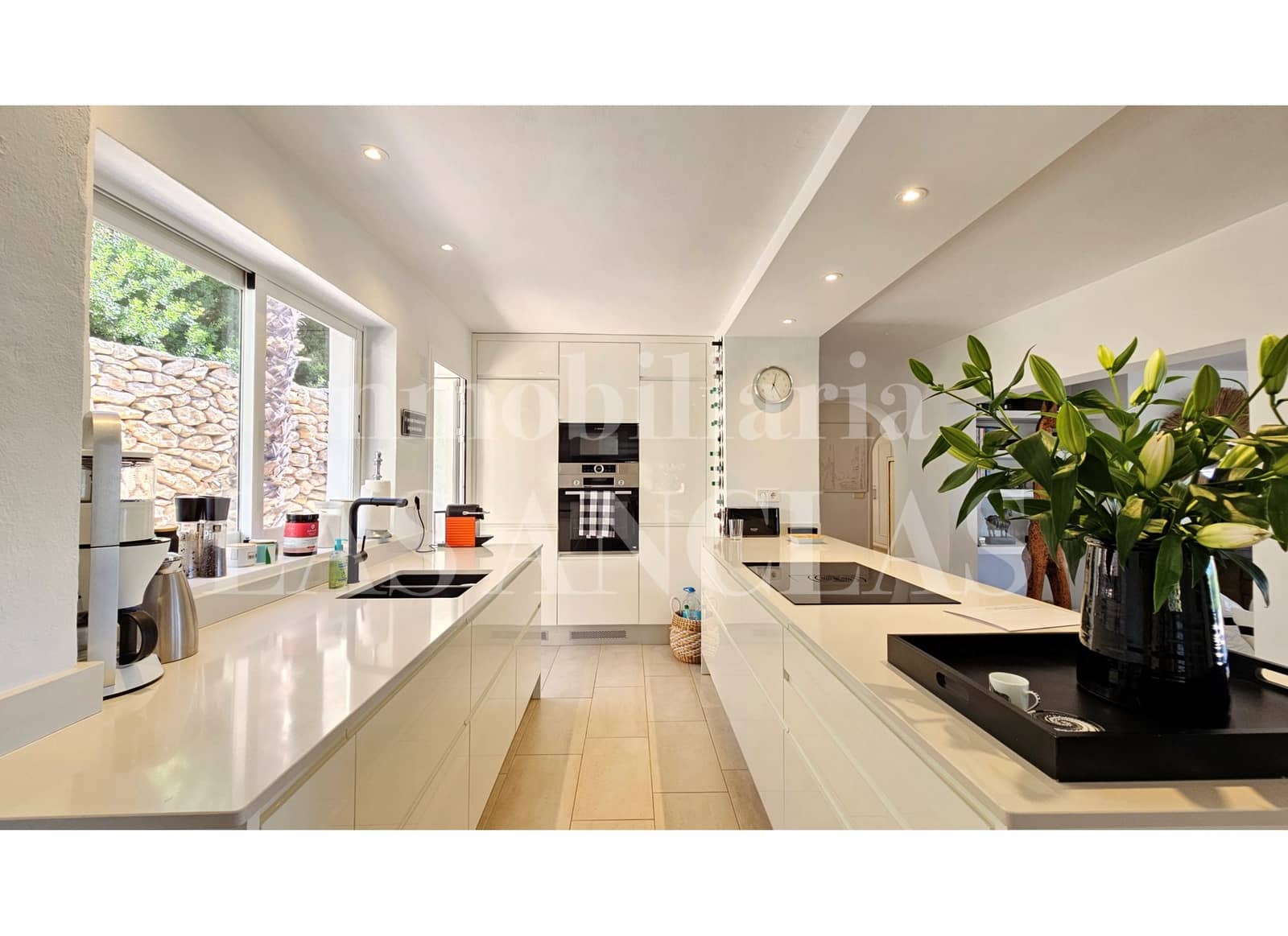 4 quarto Moradia para venda em Nuestra Senora de Jesus com piscina garagem - 2 900 000 € (Ref: 10113489)