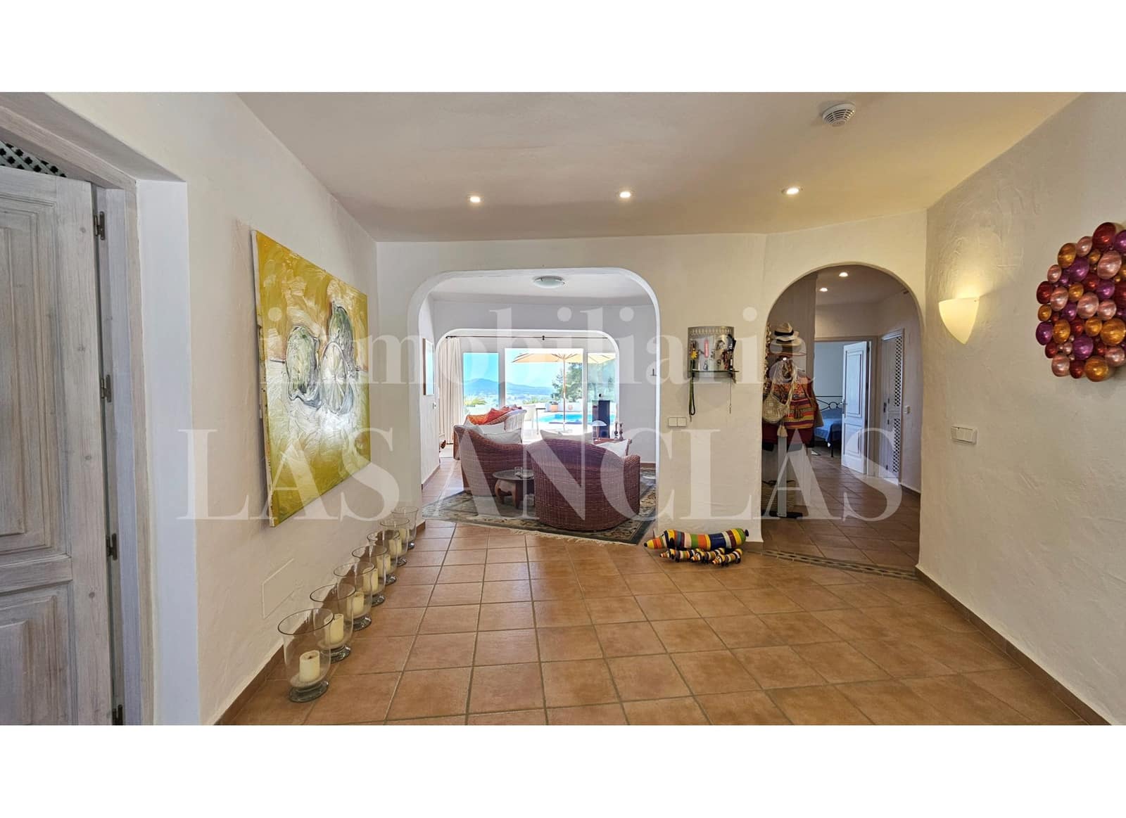 4 bedroom Villa for sale in La Siesta with pool garage - € 2,850,000 (Ref: 10121089)