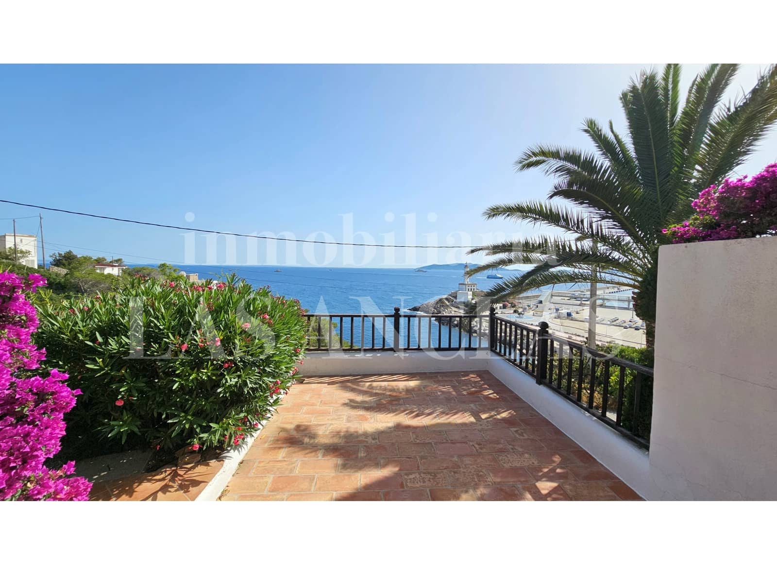 3 chambre Villa/Maison à vendre à Ibiza ville avec piscine garage - 1 850 000 € (Ref: 10130935)