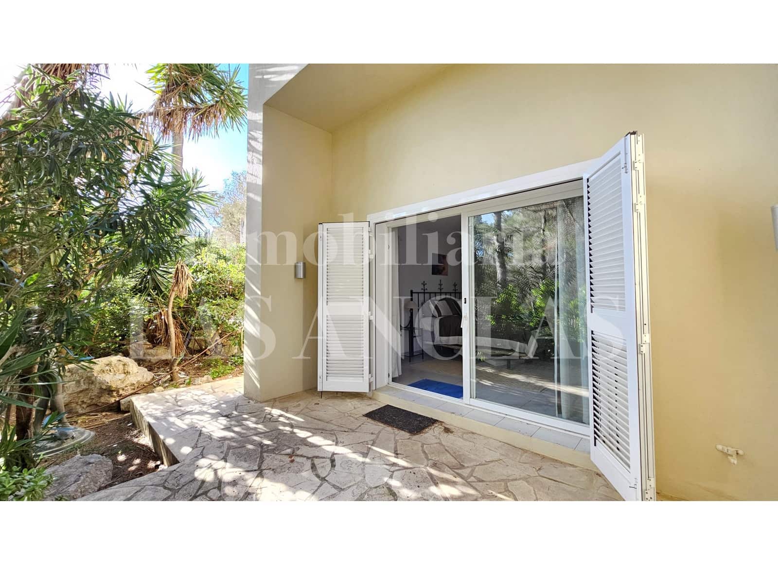 3 chambre Villa/Maison à vendre à Nuestra Senora de Jesus avec piscine - 1 750 000 € (Ref: 10148157)