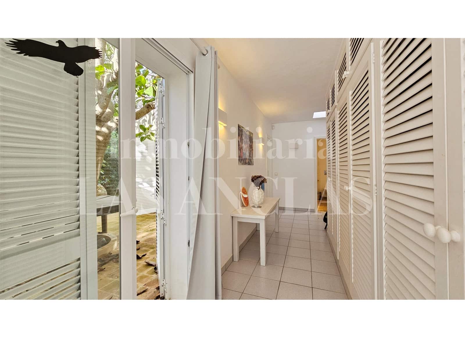 3 chambre Villa/Maison à vendre à Nuestra Senora de Jesus avec piscine - 1 750 000 € (Ref: 10148157)
