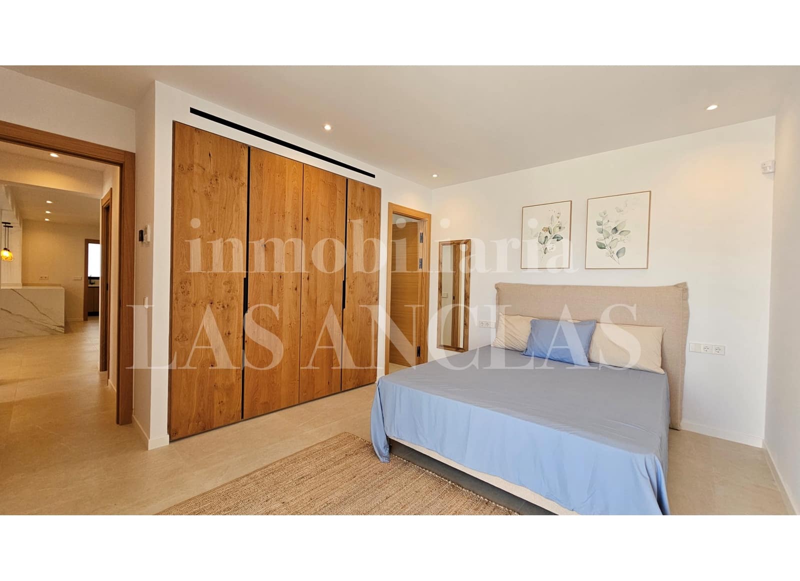 6 bedroom Villa for sale in Talamanca with pool garage - € 5,795,000 (Ref: 10165804)