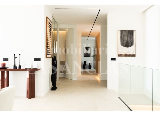 7 sypialnia Willa na sprzedaż w Santa Eulalia / Santa Eularia z basenem garażem - 6 300 000 € (Ref: 10170177)