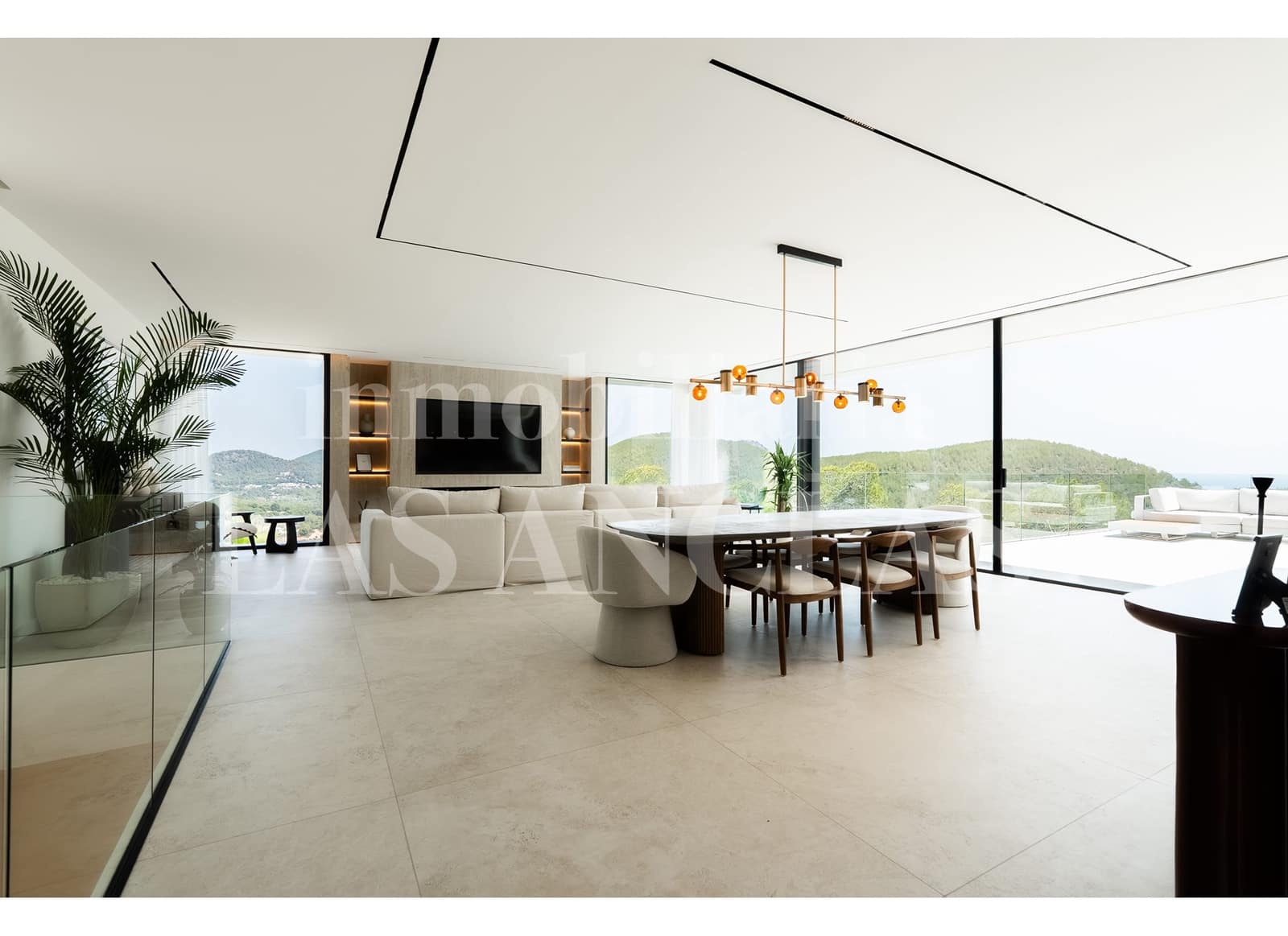 7 bedroom Villa for sale in Santa Eulalia / Santa Eularia with pool garage - € 6,300,000 (Ref: 10170177)