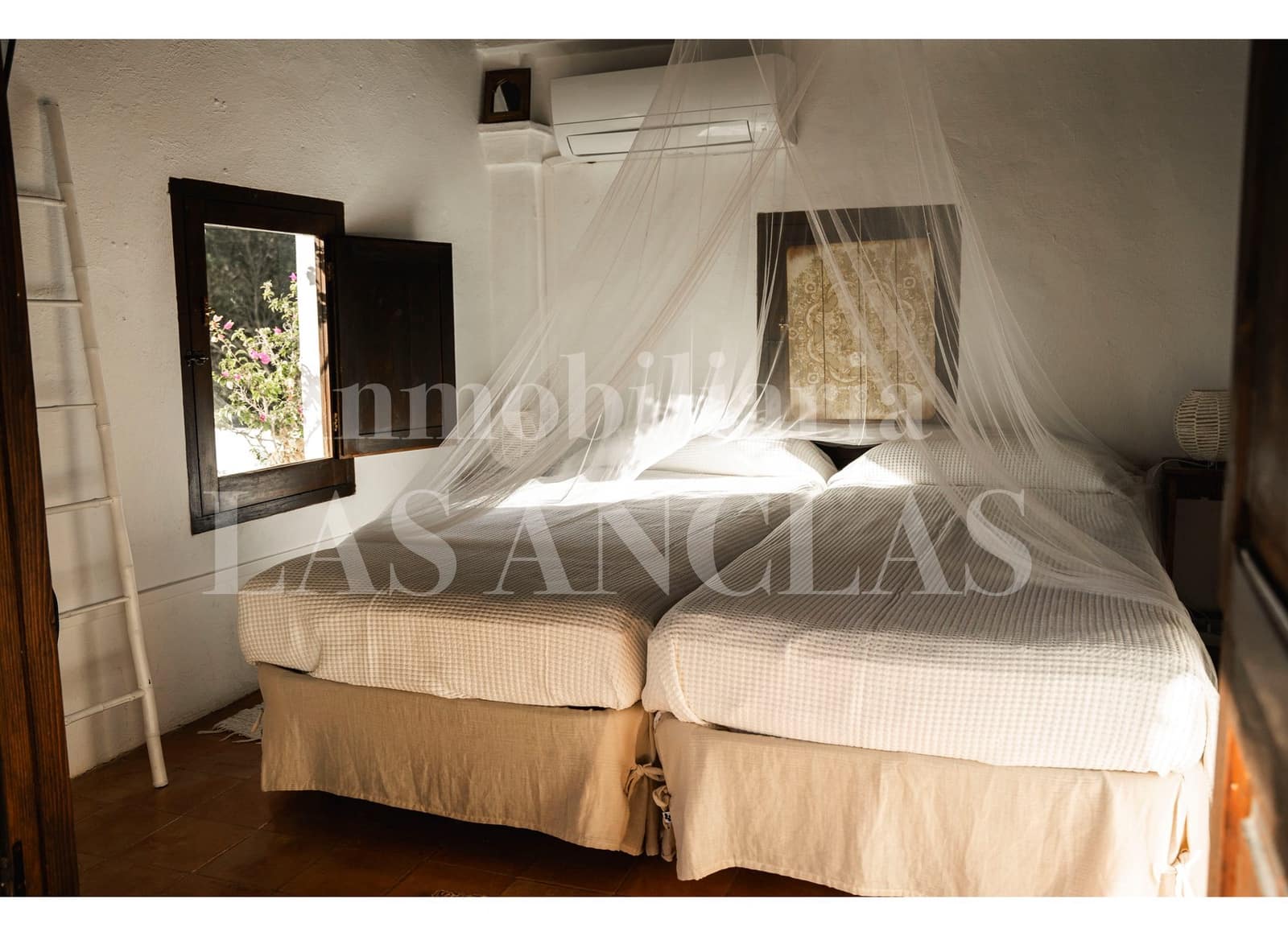 4 bedroom Finca/Country House for sale in San Jose / Sant Josep de Sa Talaia with pool - € 3,150,000 (Ref: 10170376)