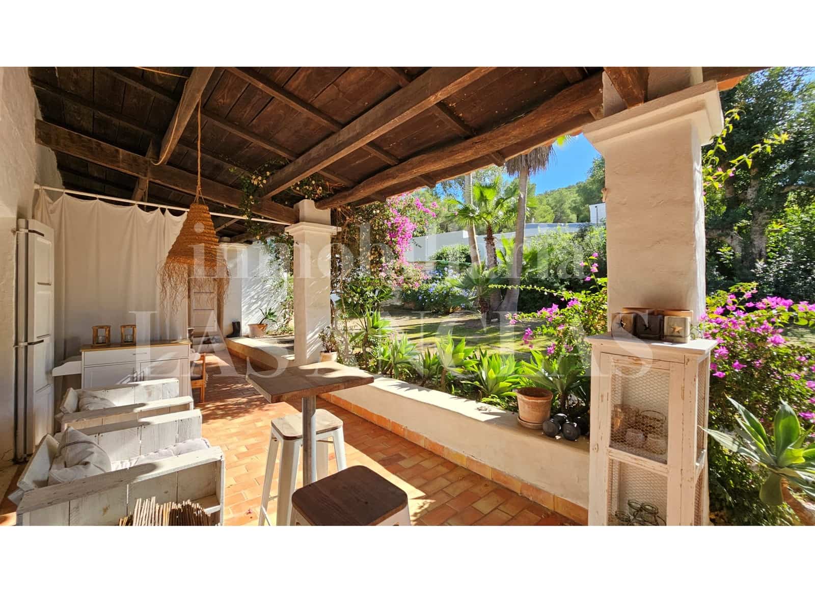 6 bedroom Finca/Country House for sale in Nuestra Senora de Jesus with pool - € 2,490,000 (Ref: 10186253)