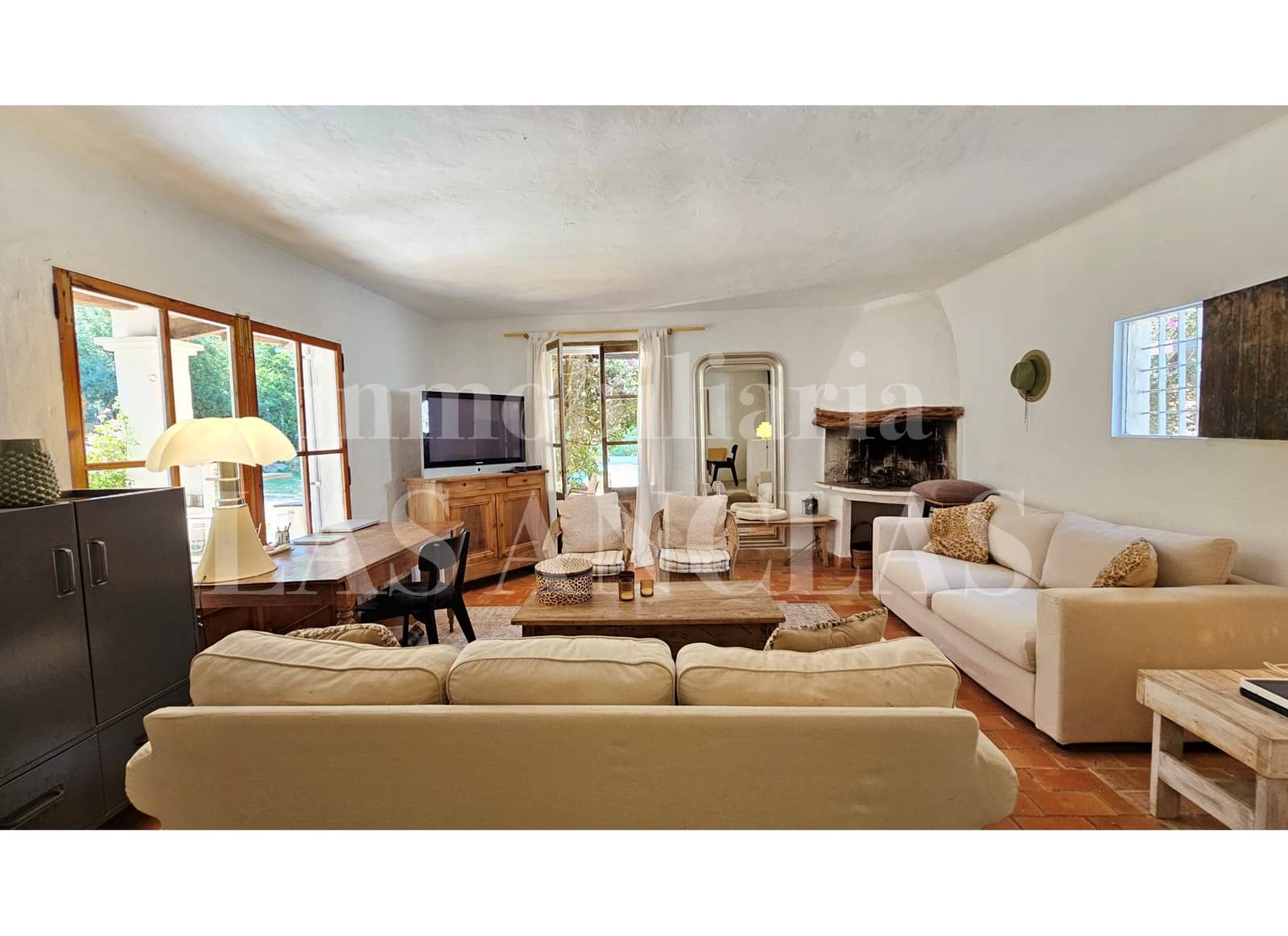 6 bedroom Finca/Country House for sale in Nuestra Senora de Jesus with pool - € 2,490,000 (Ref: 10186253)
