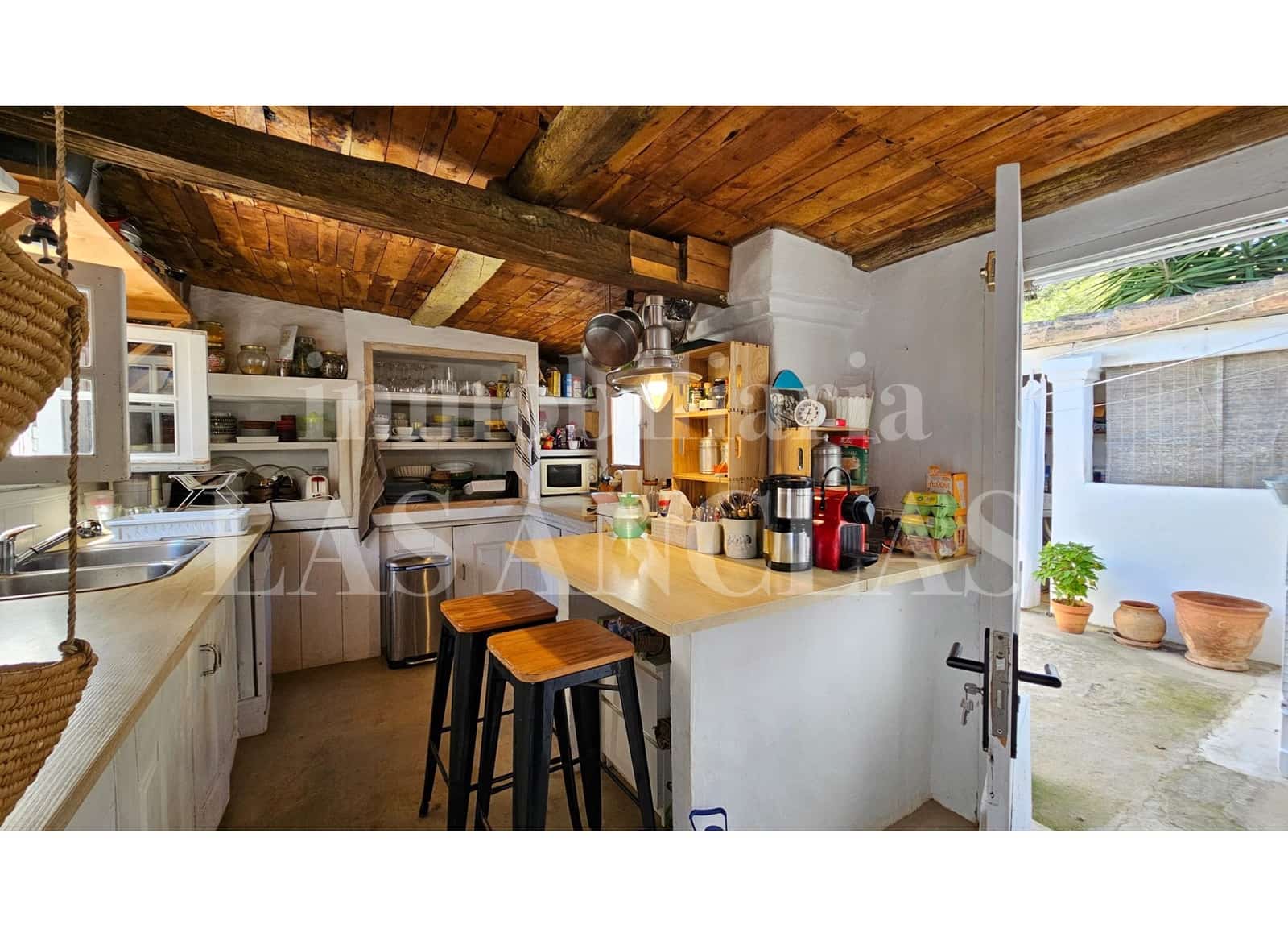 6 bedroom Finca/Country House for sale in Nuestra Senora de Jesus with pool - € 2,490,000 (Ref: 10186253)