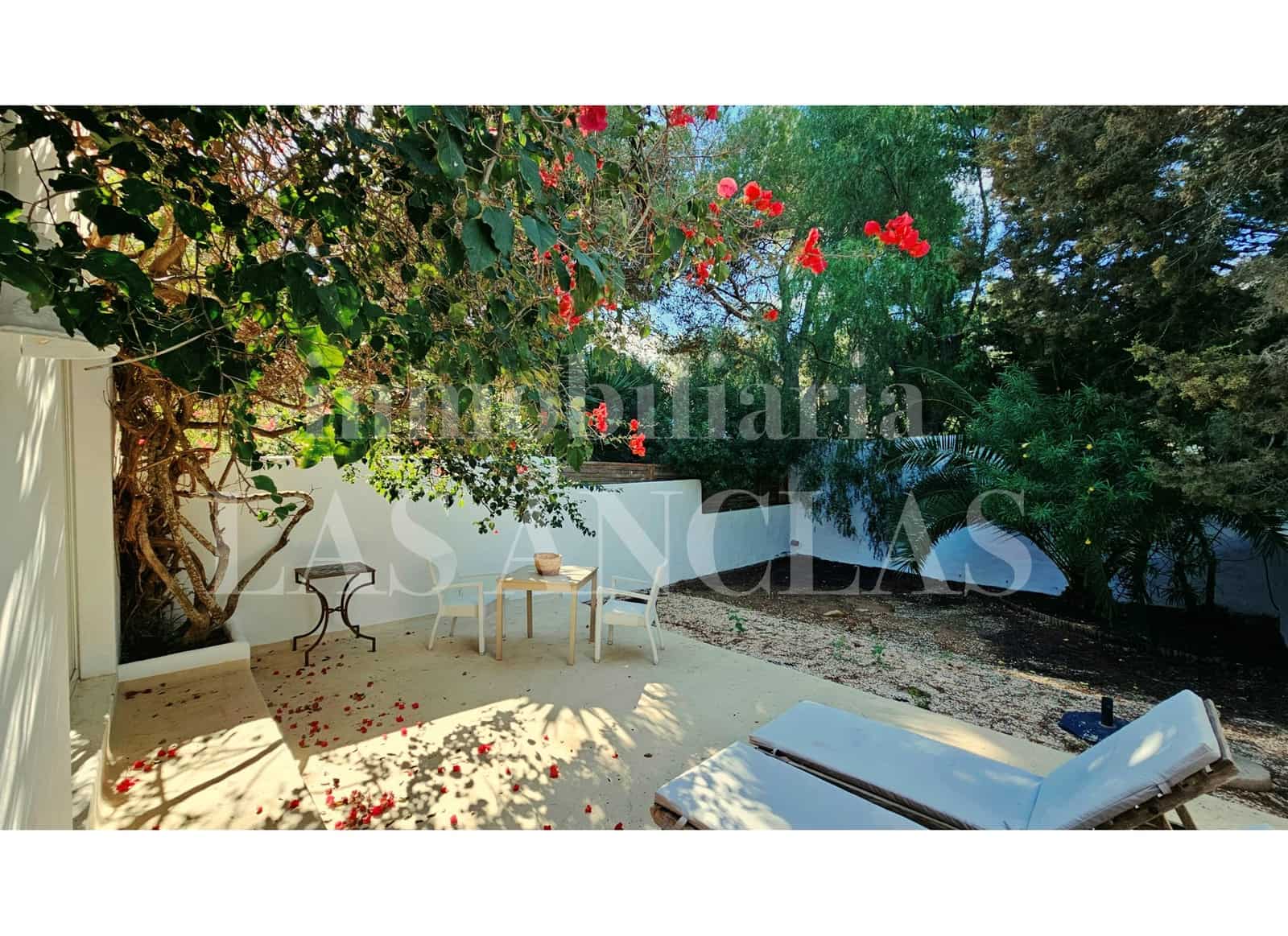 6 bedroom Finca/Country House for sale in Nuestra Senora de Jesus with pool - € 2,490,000 (Ref: 10186253)