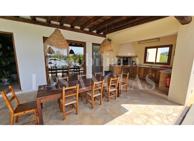 4 soveværelse Finca/Landehus til salg i Santa Gertrudis de Fruitera, Santa Eulalia / Santa Eularia med swimmingpool - € 3.150.000 (Ref: 4330325)