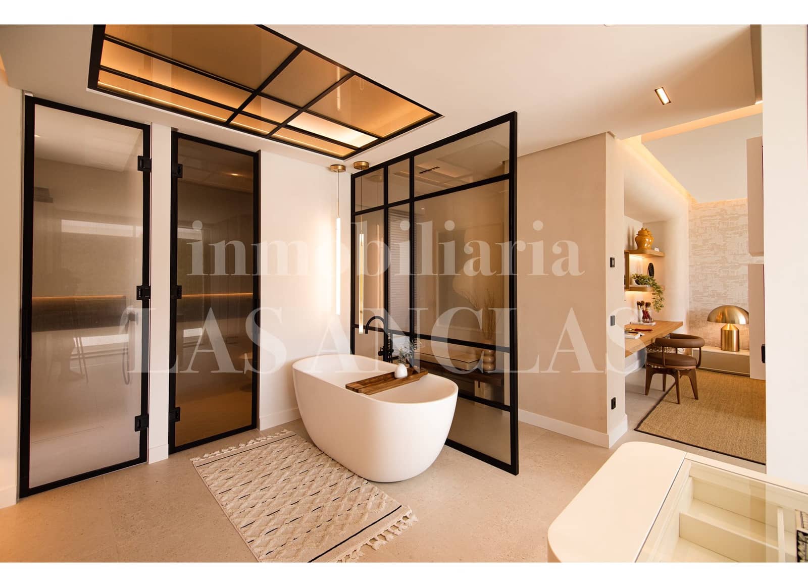 Chalet de 4 habitaciones en Santa Eulalia / Santa Eularia en venta con piscina - 5.900.000 € (Ref: 9030631)