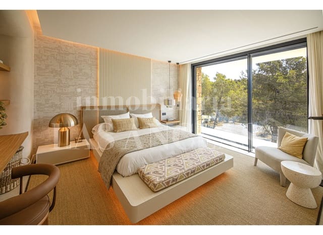 Chalet de 4 habitaciones en Santa Eulalia / Santa Eularia en venta con piscina - 5.900.000 € (Ref: 9030631)