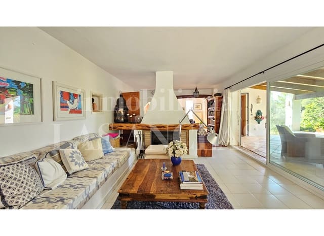 3 sypialnia Finka/Dom wiejski na sprzedaż w Santa Gertrudis de Fruitera, Santa Eulalia / Santa Eularia z basenem - 1 760 000 € (Ref: 9036006)