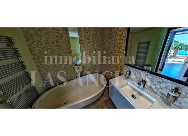 8 quarto Moradia para venda em San Jose / Sant Josep de Sa Talaia com piscina - 21 150 000 € (Ref: 9115625)