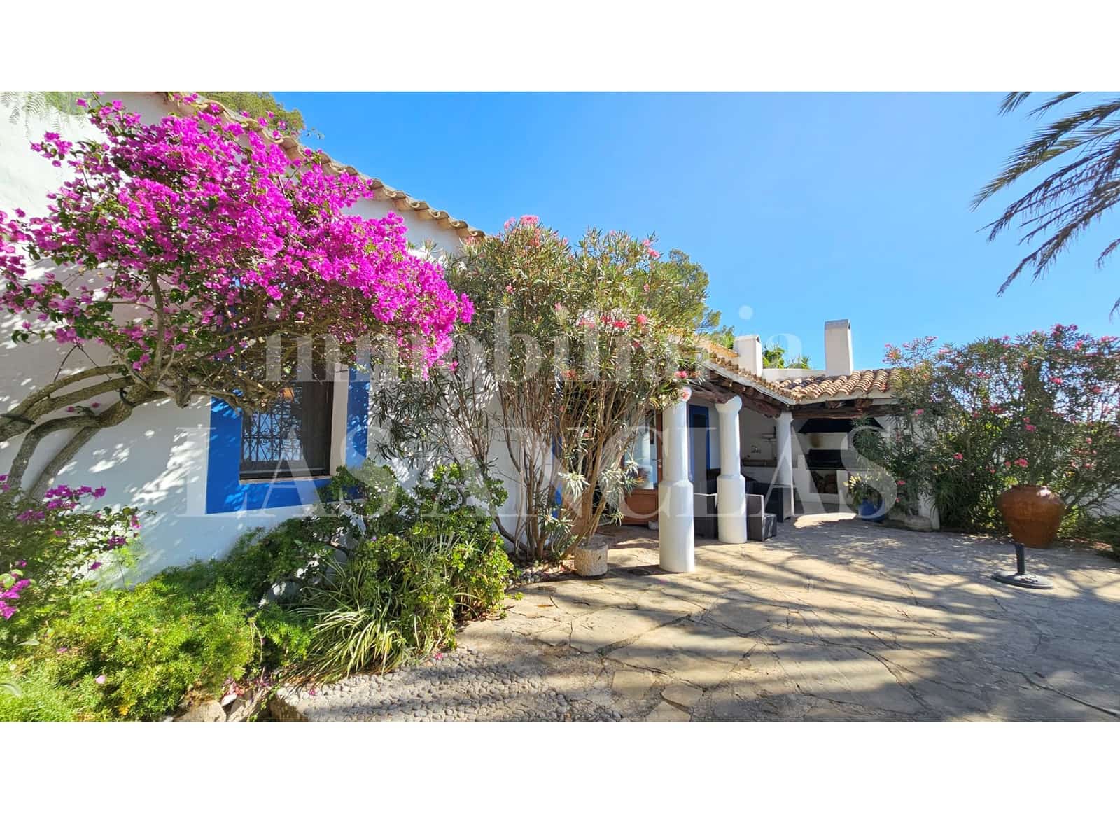 4 soverom Finca/Herregård til salgs i Sant Llorenc de Balafia med svømmebasseng - € 2 190 000 (Ref: 9216701)