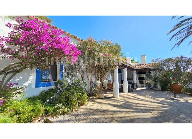 4 soverom Finca/Herregård til salgs i Sant Llorenç de Balafia, Sant Joan de Labritja med svømmebasseng - € 2 190 000 (Ref: 9216701)