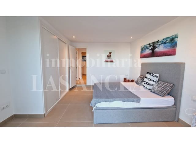 5 bedroom Villa for sale in San Jose / Sant Josep de Sa Talaia with pool - € 3,720,000 (Ref: 9216702)