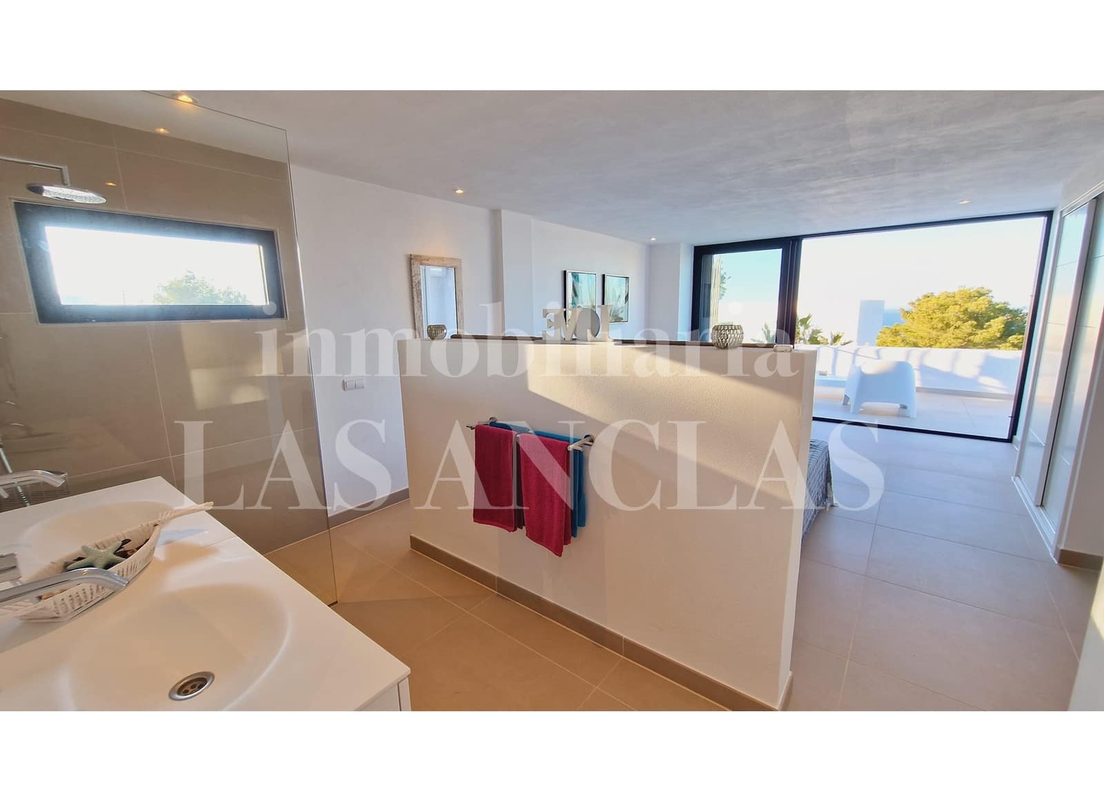 5 bedroom Villa for sale in San Jose / Sant Josep de Sa Talaia with pool - € 3,720,000 (Ref: 9216702)