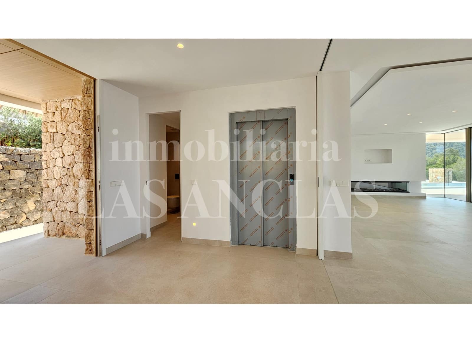 5 sypialnia Willa na sprzedaż w Nuestra Senora de Jesus z basenem - 5 600 000 € (Ref: 9242074)