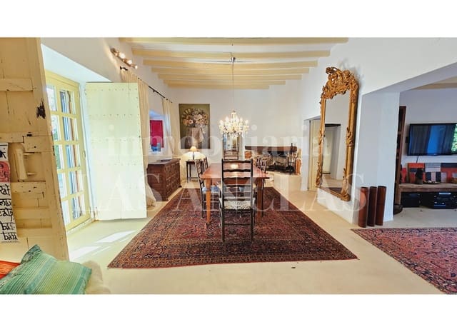 5 slaapkamer Finca/Landhuis te koop in Ibiza dorp met zwembad garage - € 2.600.000 (Ref: 9312101)