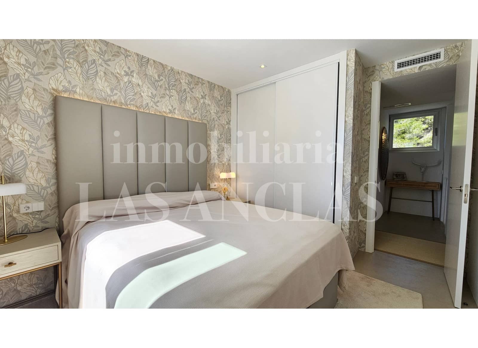 3 makuuhuone Huvila myytävänä paikassa Cala Llenya mukana uima-altaan - 2 750 000 € (Ref: 9319996)