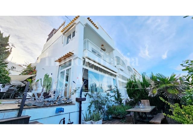 3 chambre Villa/Maison Mitoyenne à vendre à La Siesta, Santa Eulalia / Santa Eularia avec garage - 1 850 000 € (Ref: 9337112)