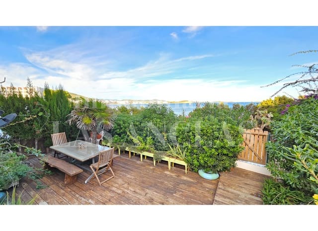 3 chambre Villa/Maison Mitoyenne à vendre à La Siesta, Santa Eulalia / Santa Eularia avec garage - 1 850 000 € (Ref: 9337112)