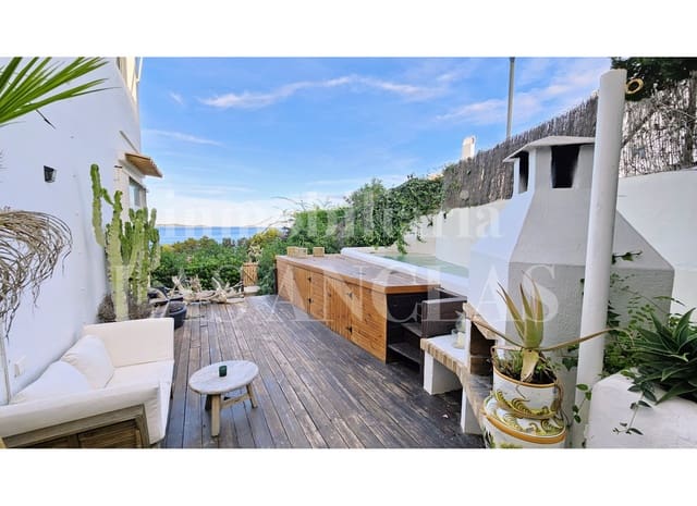 3 chambre Villa/Maison Mitoyenne à vendre à La Siesta, Santa Eulalia / Santa Eularia avec garage - 1 850 000 € (Ref: 9337112)