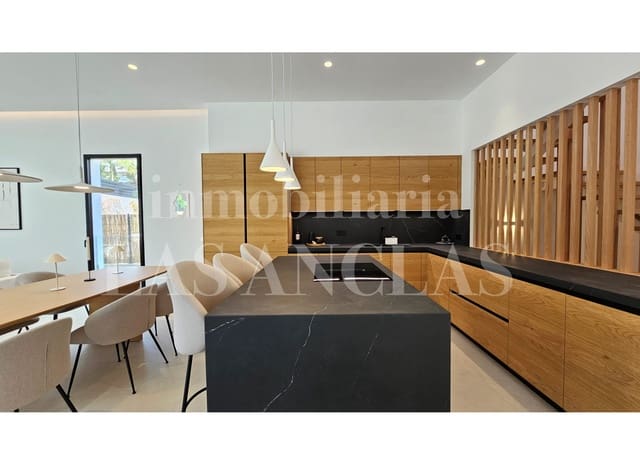 4 quarto Moradia para venda em Talamanca, Ibiza / Eivissa cidade com piscina garagem - 2 950 000 € (Ref: 9348427)